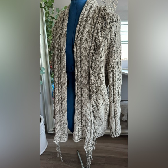 STERLING & STITCH Chunky Cable Knit Fringe Cardigan Sweater Large - Picture 9 of 12